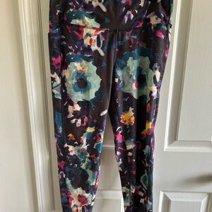 DSG Multicolor Abstract Leggings